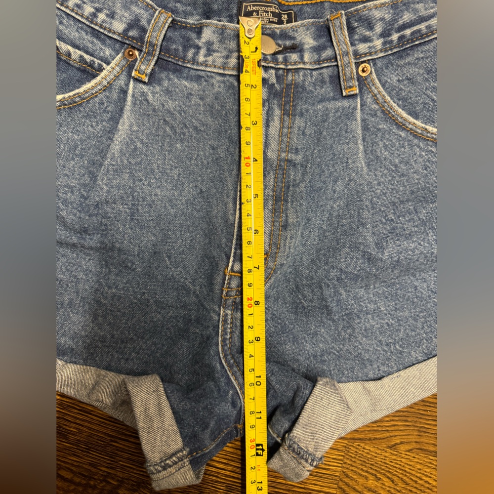 Abercrombie & Fitch Blue High-Rise Jean Shorts, Size: 26 - Picture 5 of 7